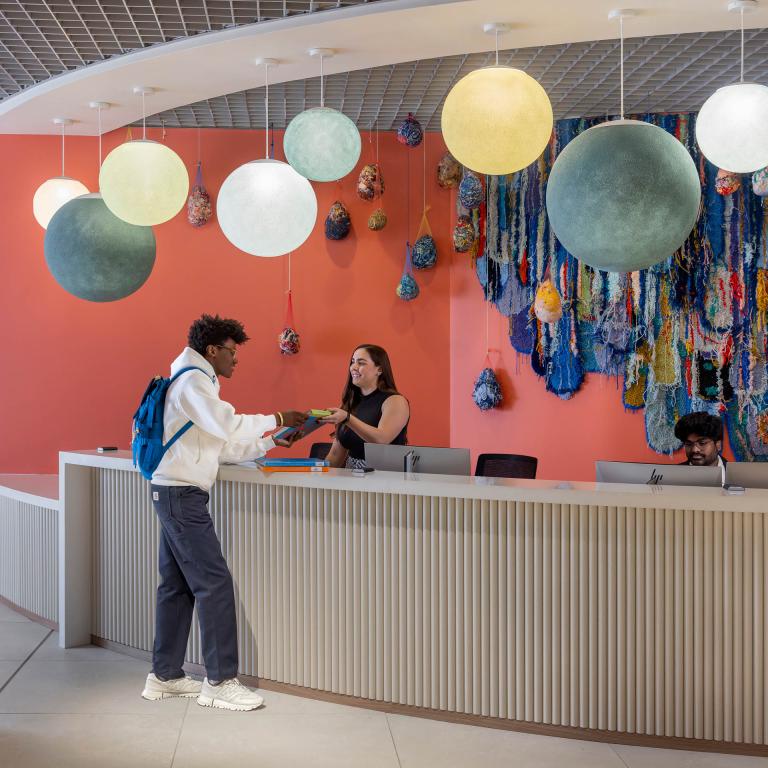 Jen Library, Front desk